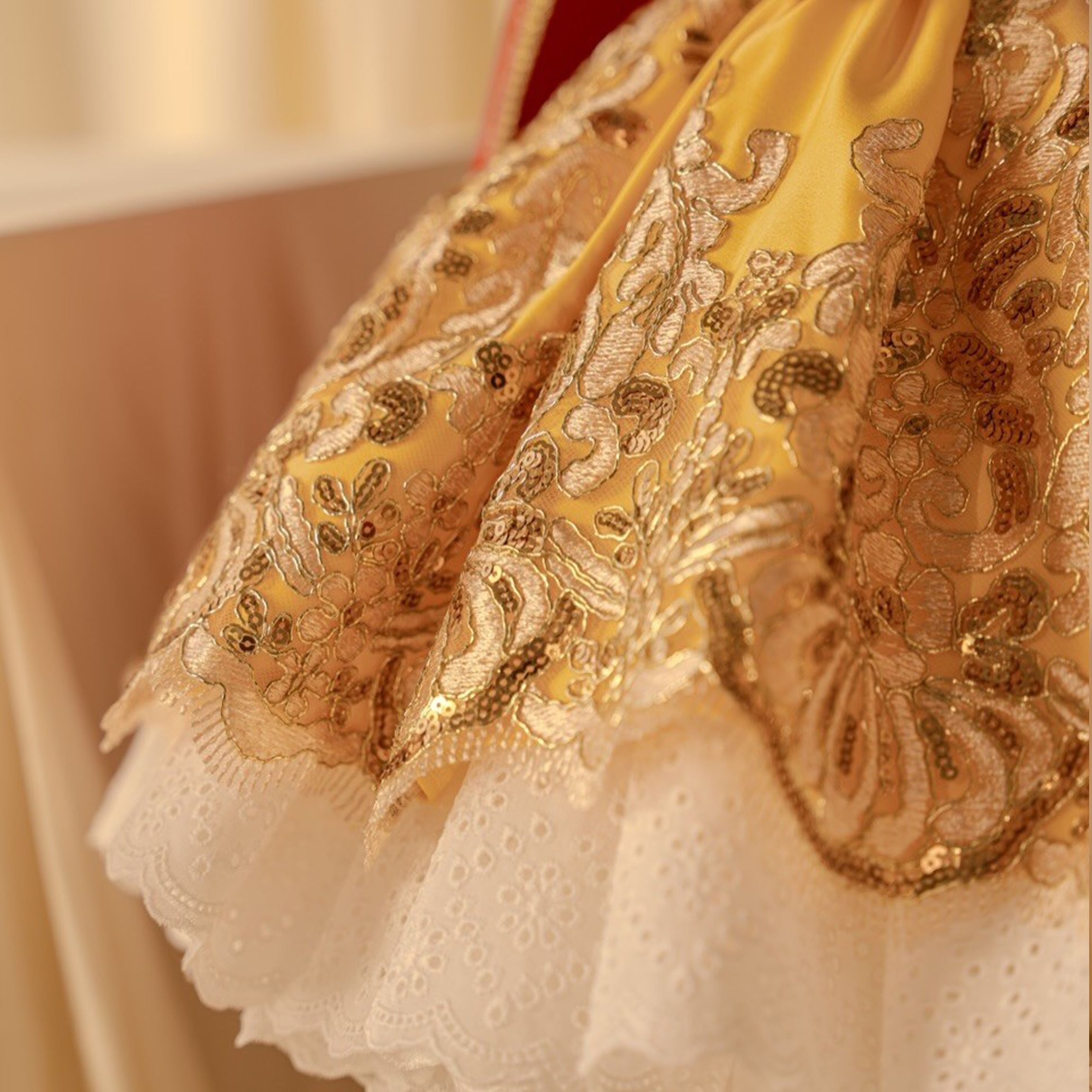 Satin Bow Applique Short Sleeve Midi Dresses - image 5