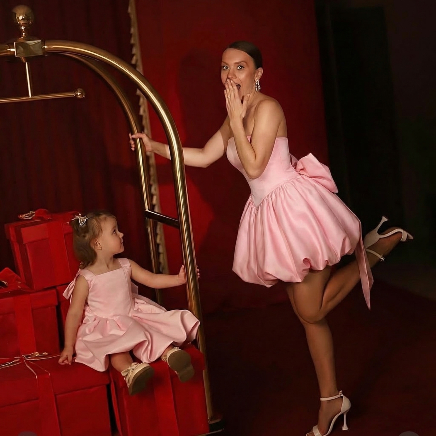 Satin Bow Sleeveless Short Dresses - Pink - L - image 1