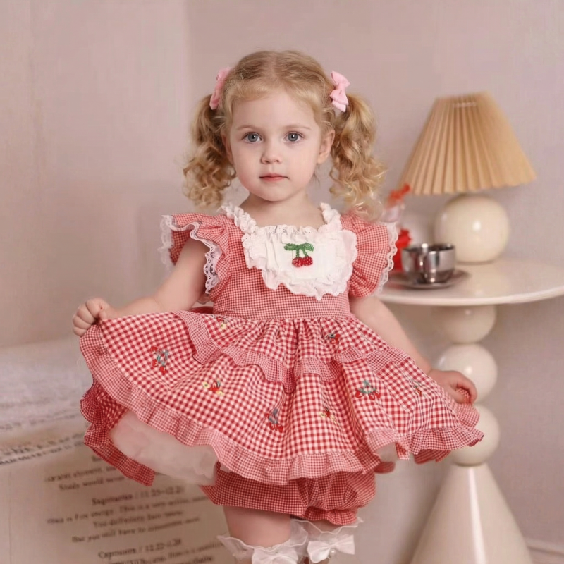 Chemical Fiber Blend Split Joint Cap Sleeve Short Two-piece Set - Red - 6-7Y - image 1