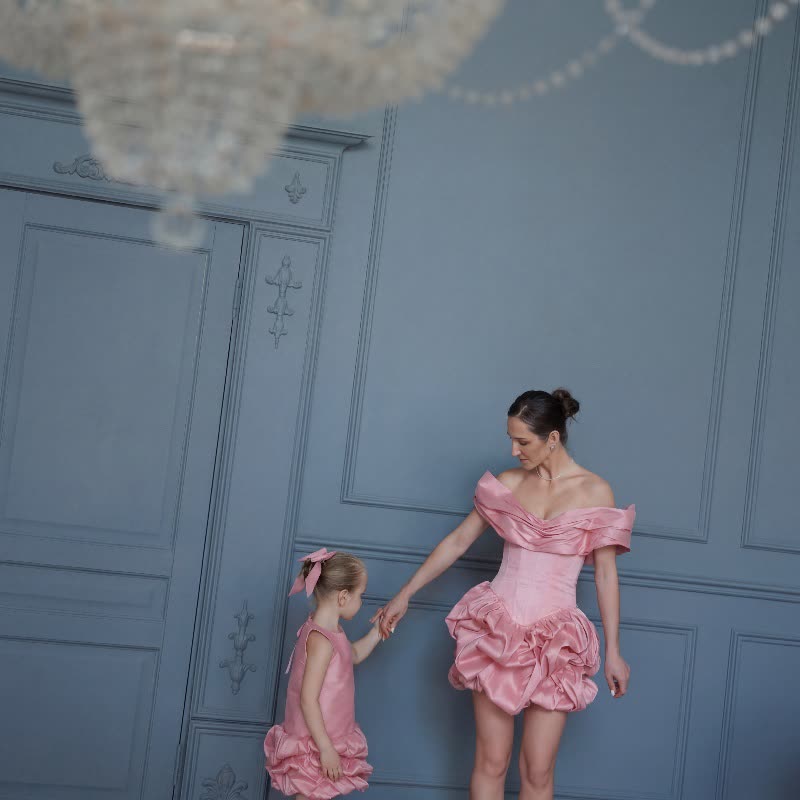 Women Satin Folds Sleeveless Short Dresses - image 7