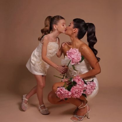 Women Satin Rosette Sleeveless Short Dresses - image 2