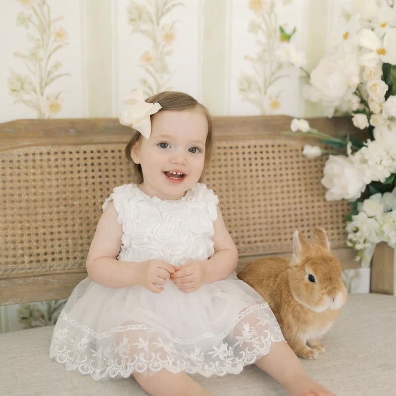 Chemical Fiber Blend Lace Edge Sleeveless Short Bodysuit - image 2