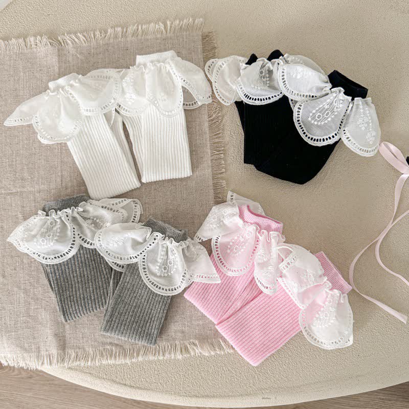 Solid Stitching Lace Socks - image 2