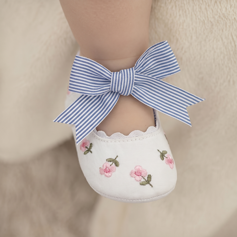 Floral Bow Round Toe Flats  - White - 12-18M - image 2