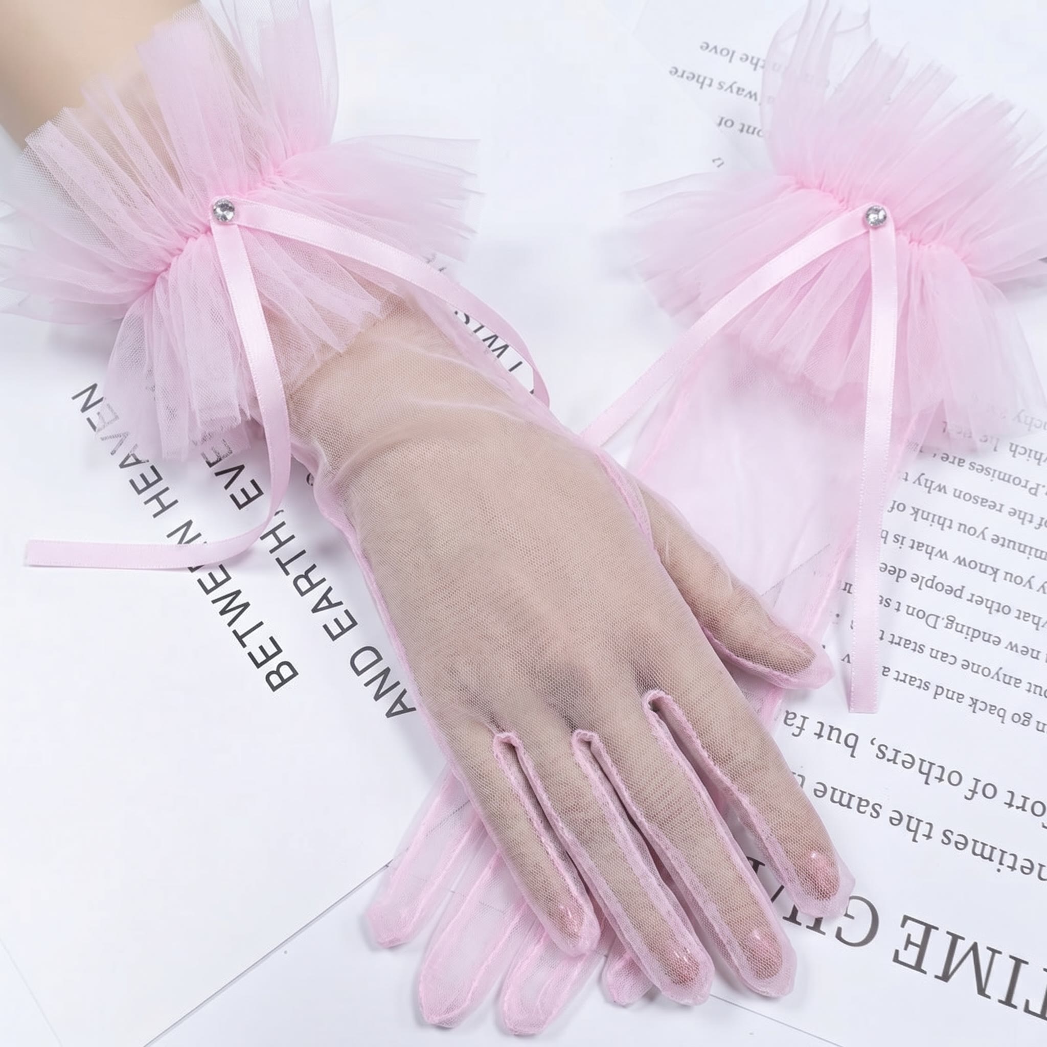 Solid With Bow Gloves - image 3