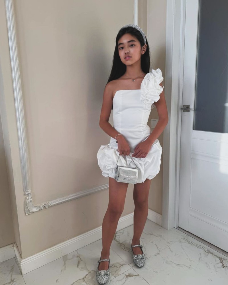 Satin Ruched Sleeveless Short Dresses - image 2