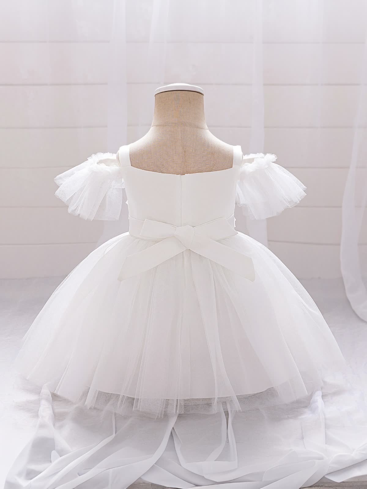 Mesh Rosette Sleeveless Midi Dresses - image 12