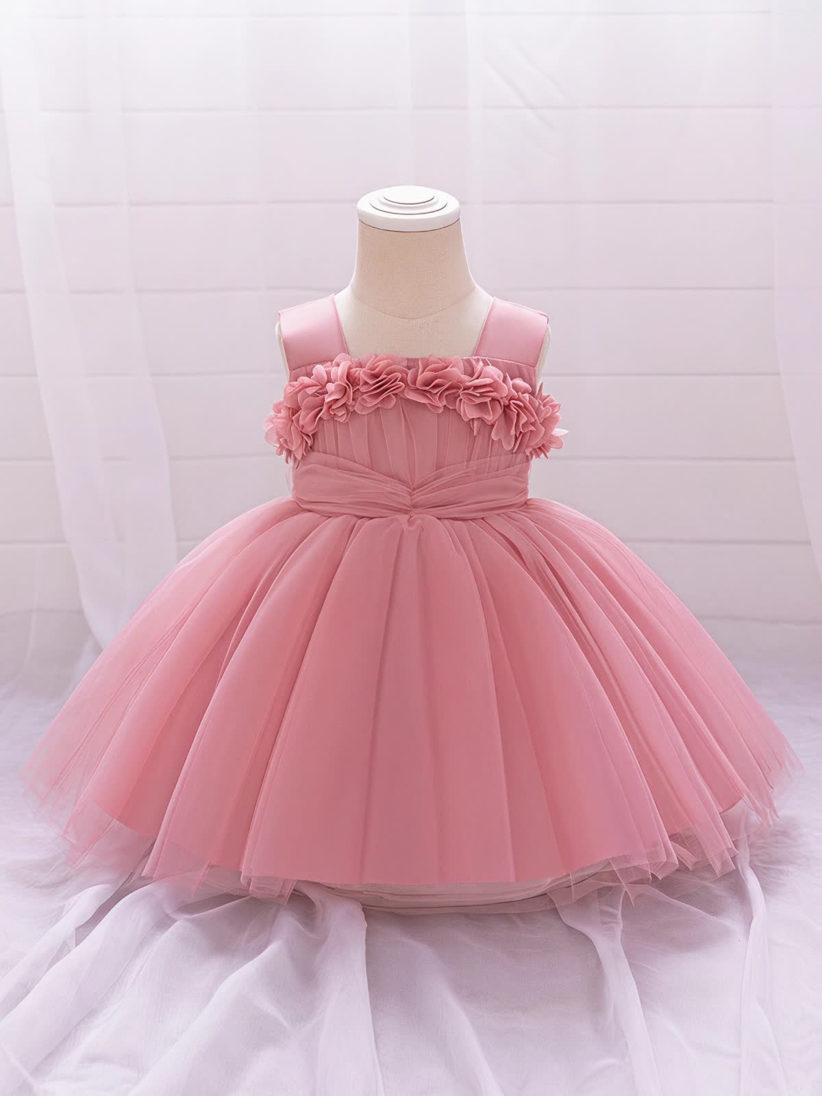Elegant Mesh Rosette Birthday Dress Matching Set – 3PCS Baby Girl Outfit with Headband & Shoes - Bean Paste Pink Skirt - 12-18M - image 3