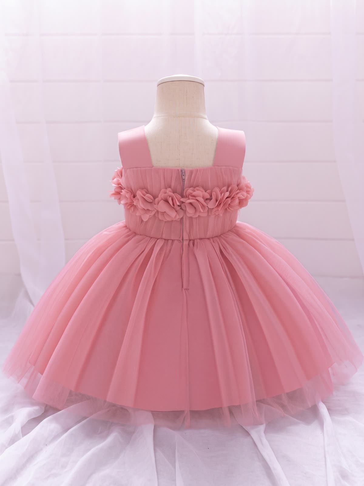 Elegant Mesh Rosette Birthday Dress Matching Set – 3PCS Baby Girl Outfit with Headband & Shoes - image 6