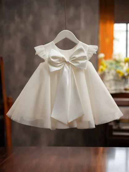 Chemical Fiber Blend Rosette Short Sleeve Short Dresses - image 4