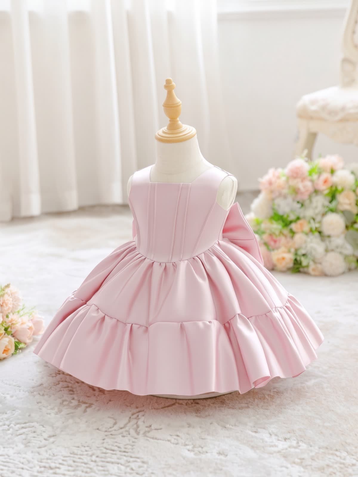 Chemical Fiber Blend Bow Sleeveless Short Dresses - image 4