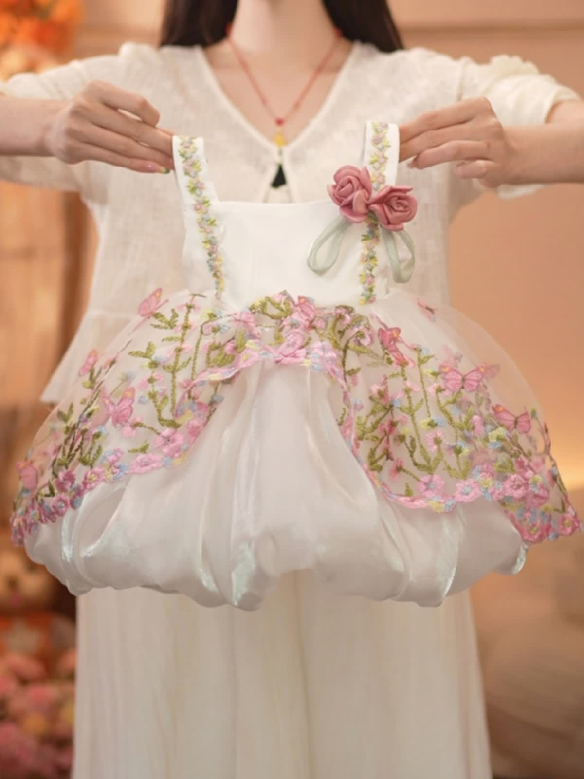 Chemical Fiber Blend Embroidery Sleeveless Short Dresses - image 3