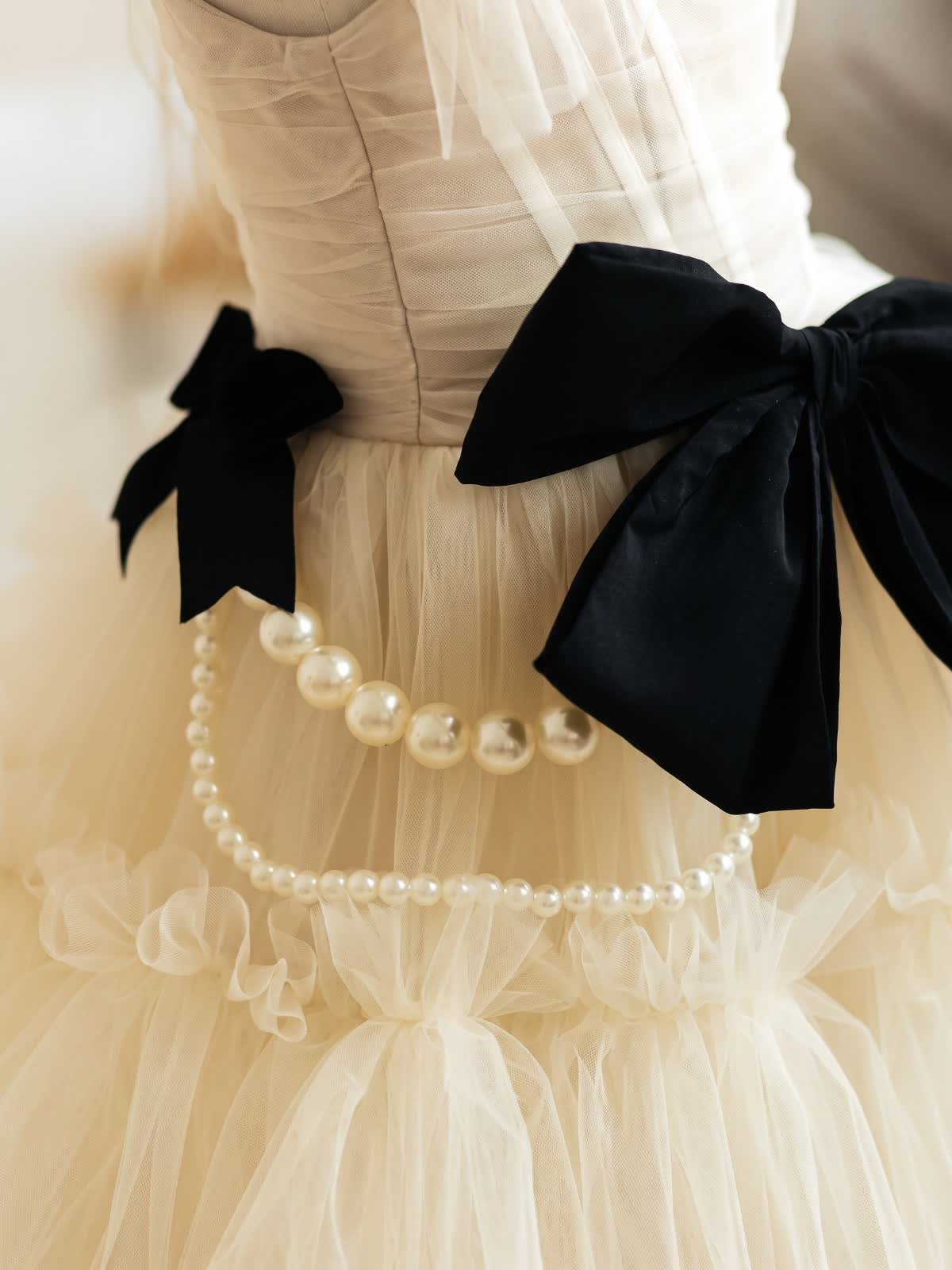 Mesh Bow Imitation Pearls  Ruched Gathered Sleeveless Maxi Dresses - image 8