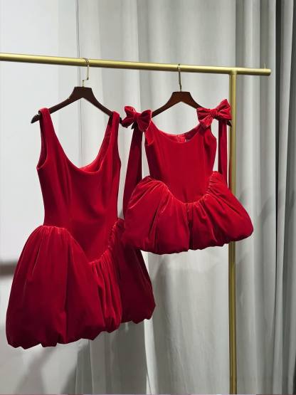 Velvet Ruched Sleeveless Short Dresses - image 4
