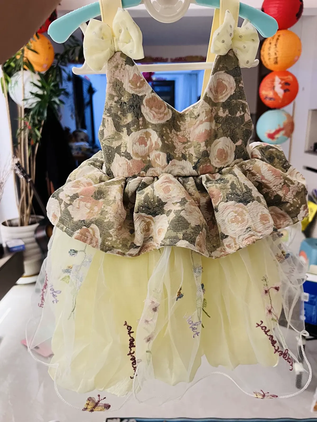 Chemical Fiber Blend Bow Sleeveless Midi Dresses - image 6