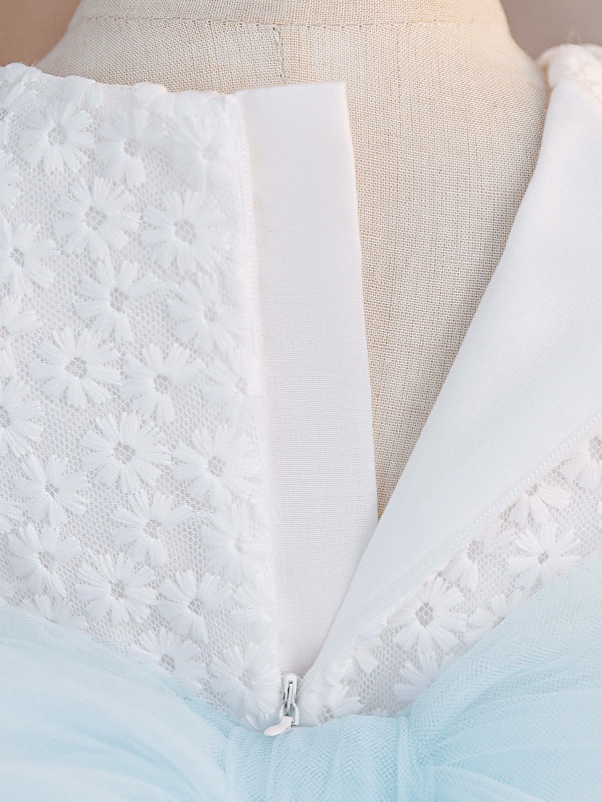 Mesh Bow Short Sleeve Short Dresses - image 9