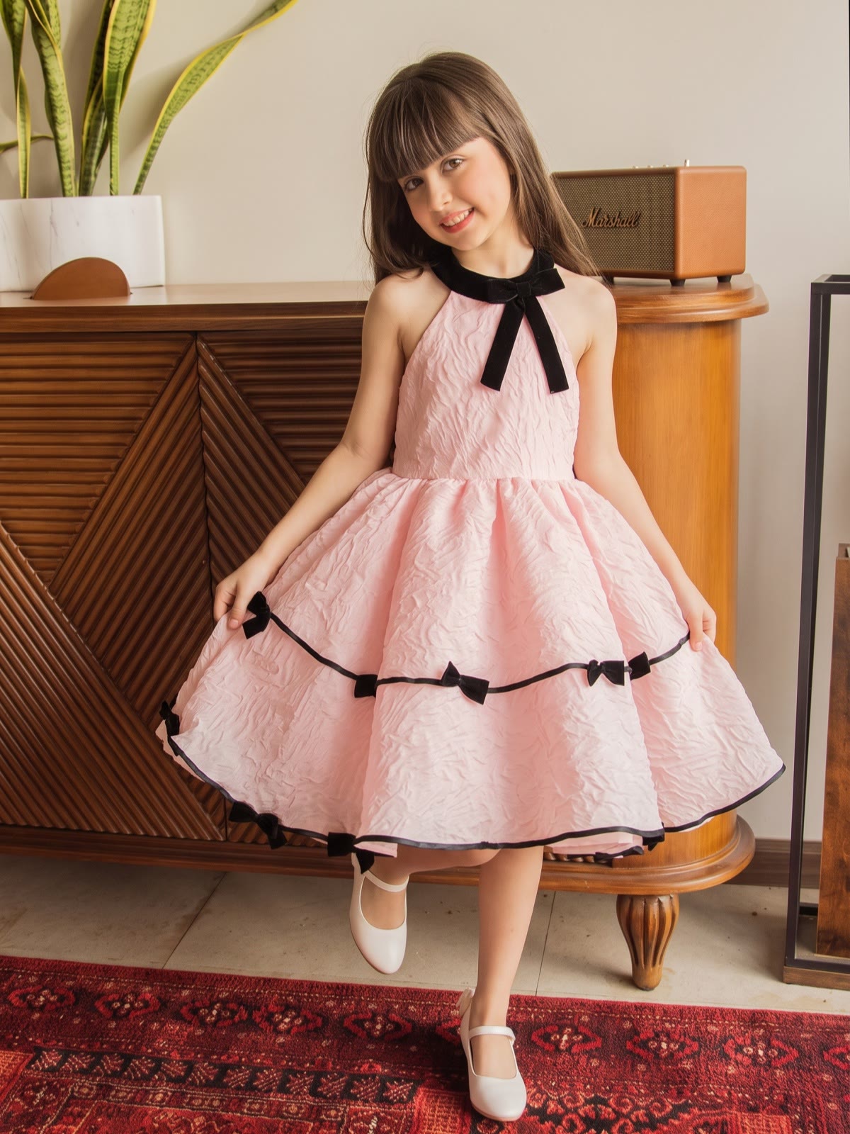 Chemical Fiber Blend Bow Sleeveless Short Dresses - image 3