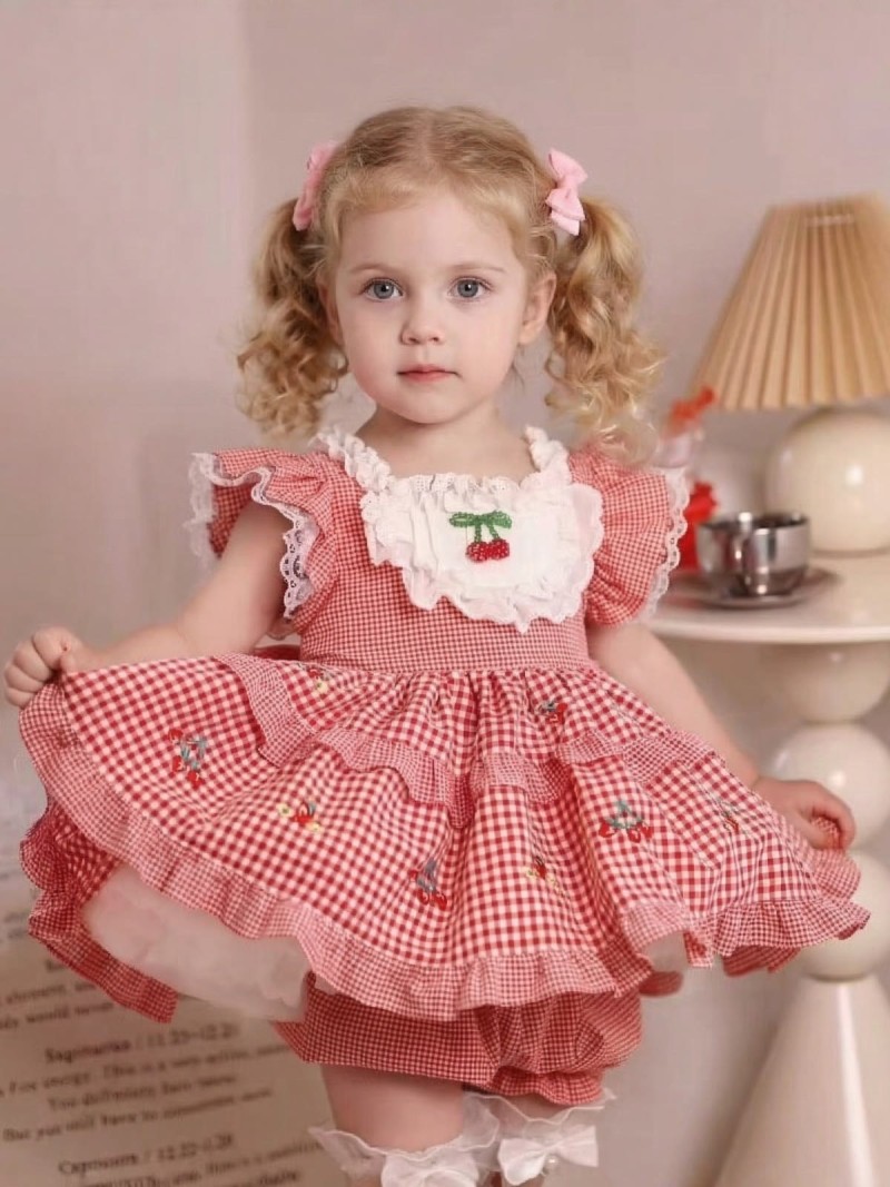 Chemical Fiber Blend Split Joint Cap Sleeve Short Two-piece Set - Red - 6-7Y - image 1