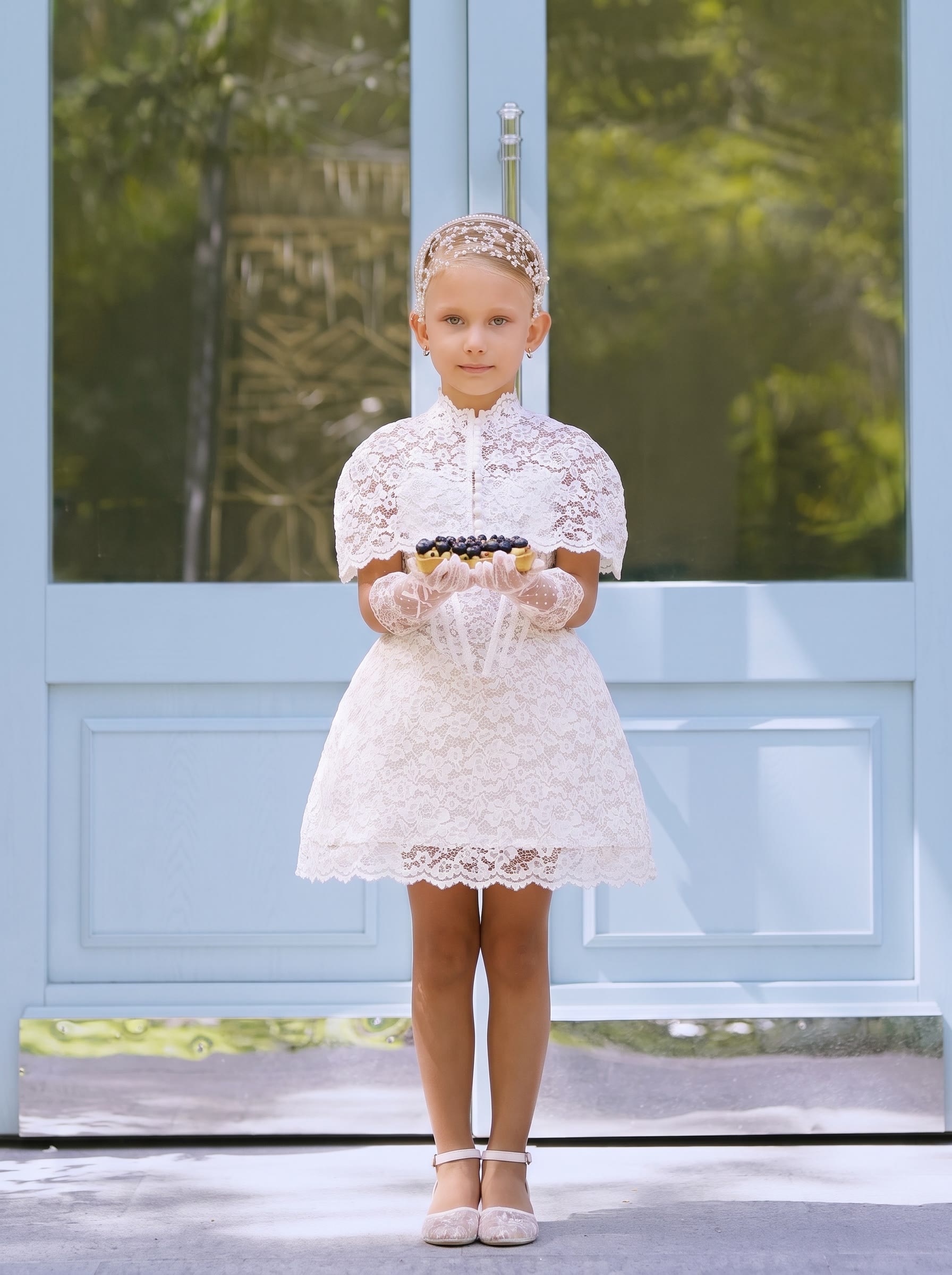 Lace Buckle Sleeveless Short Two-piece Set - image 9