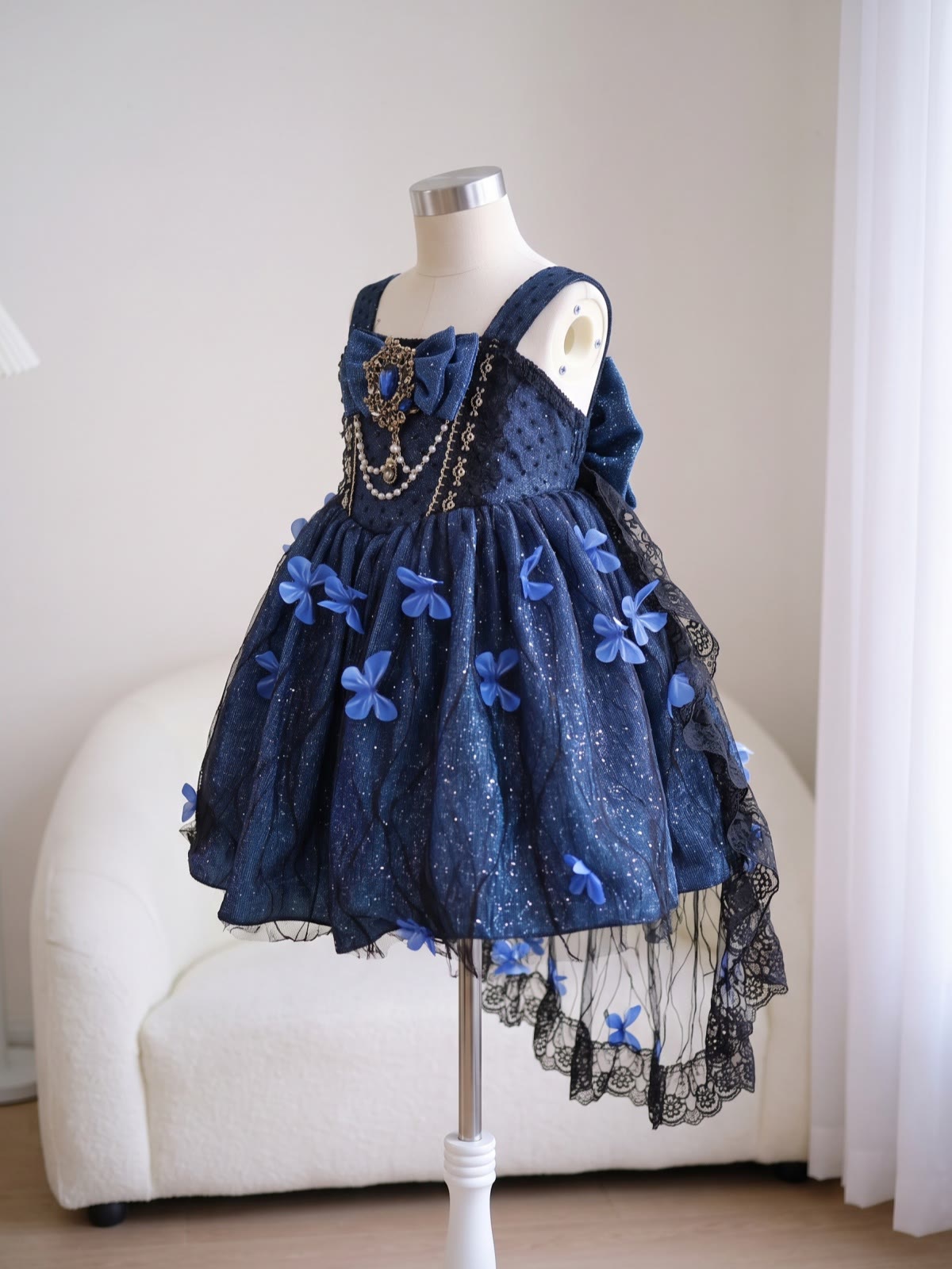 Chemical Fiber Blend Bow Sleeveless Short Dresses - image 4