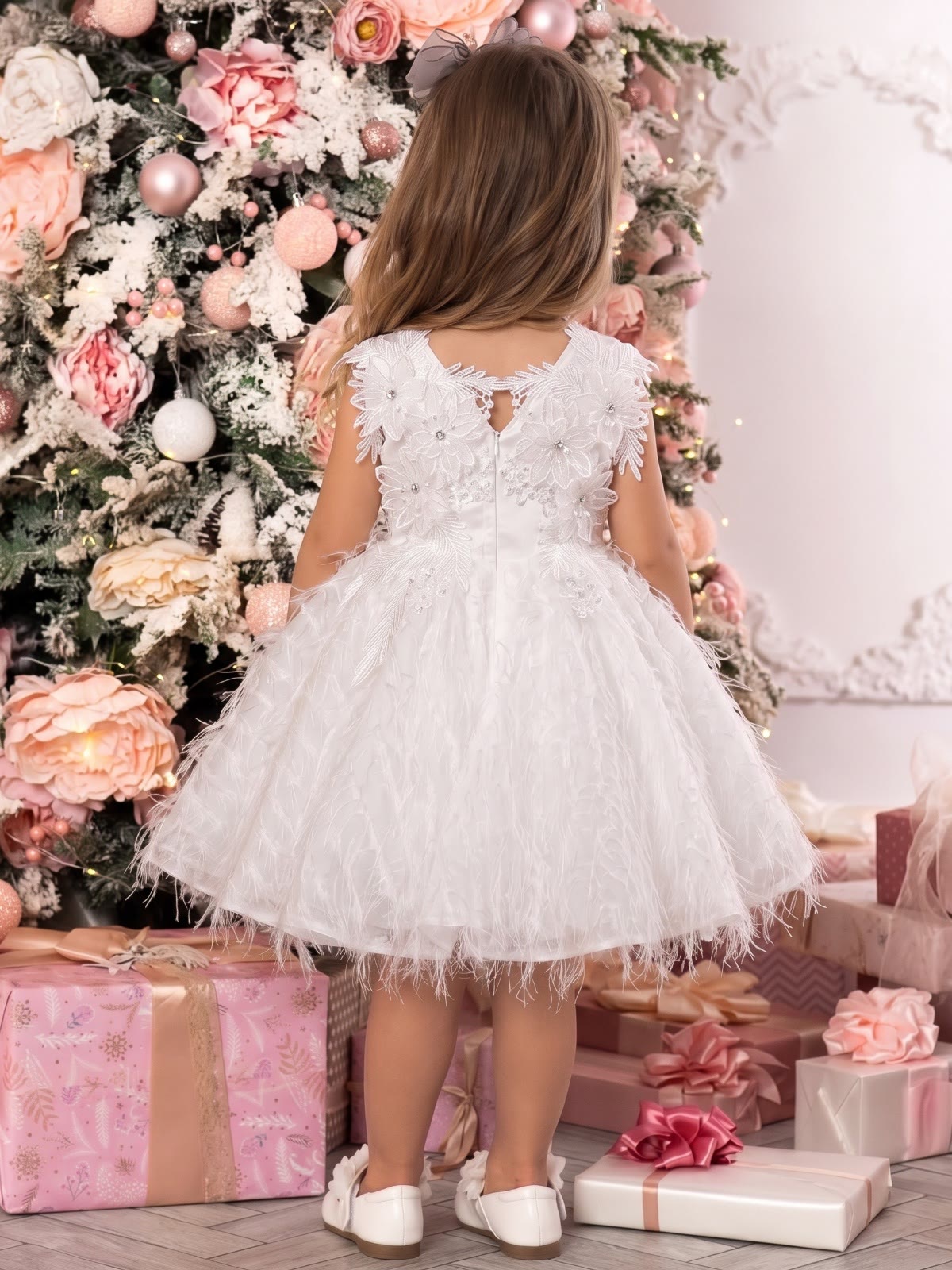 Chemical Fiber Blend Rosette Sleeveless Short Dresses - image 7