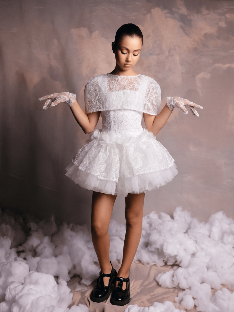 Lace Rosette Cap Sleeve Short Two-piece Set - image 2