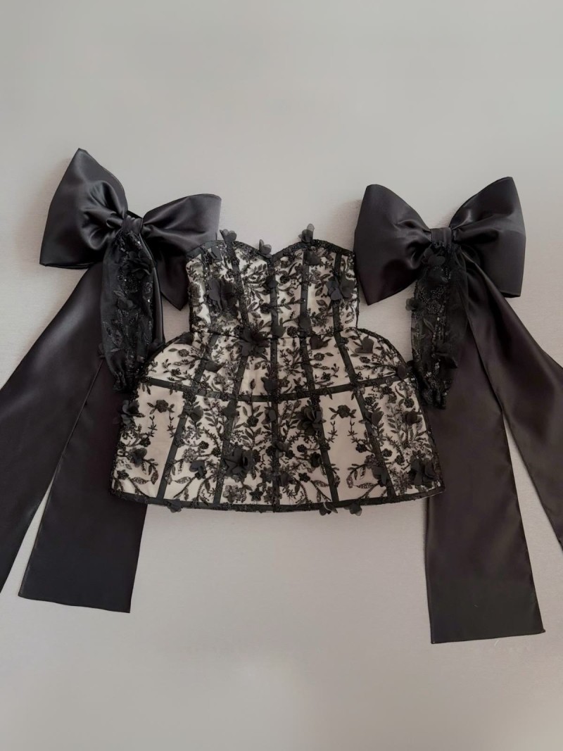 Lace Rosette Sleeveless Short Dresses With Detached Sleeves - image 2
