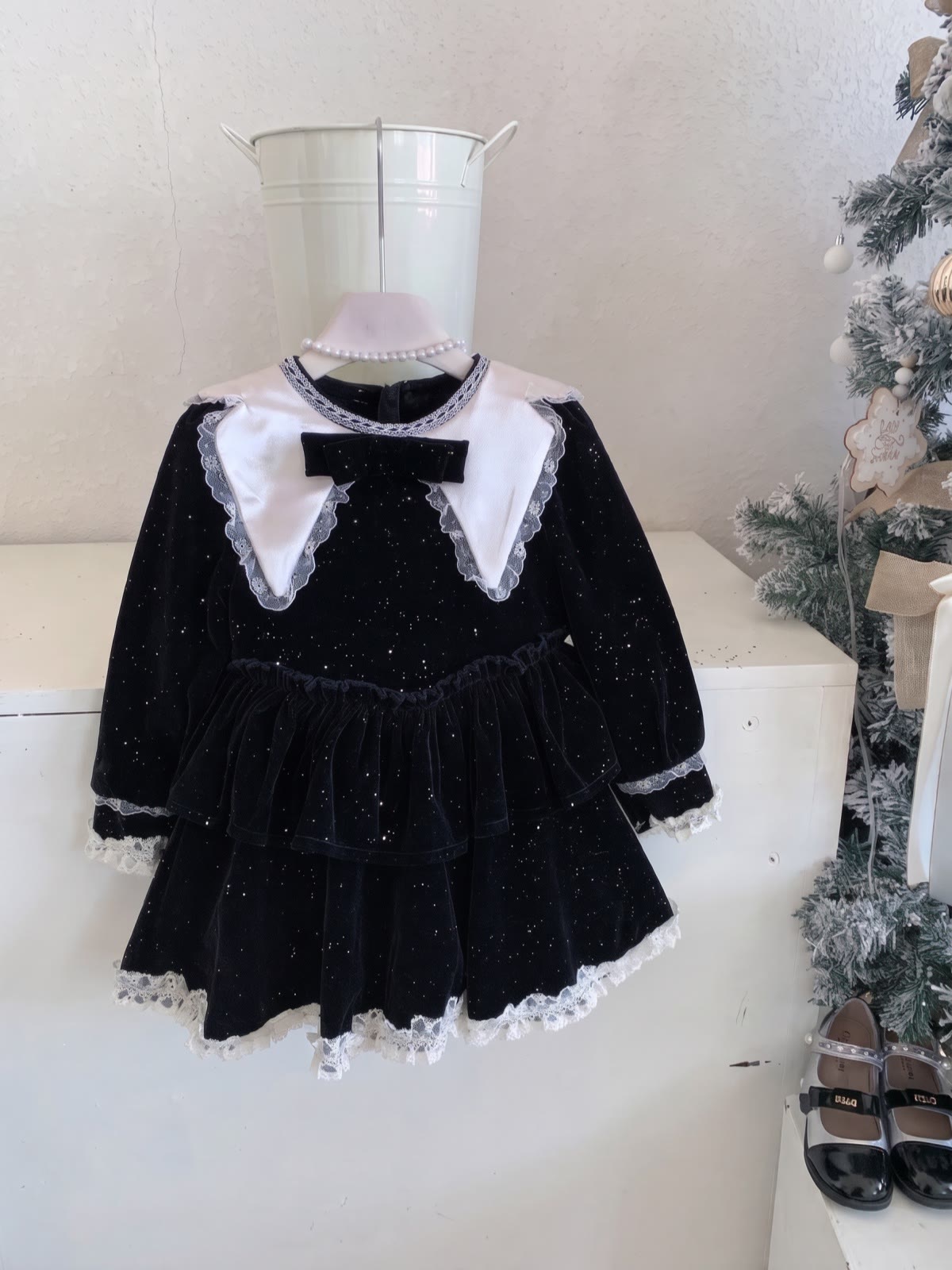 Velvet Bow Sleeveless Short Dresses - image 10