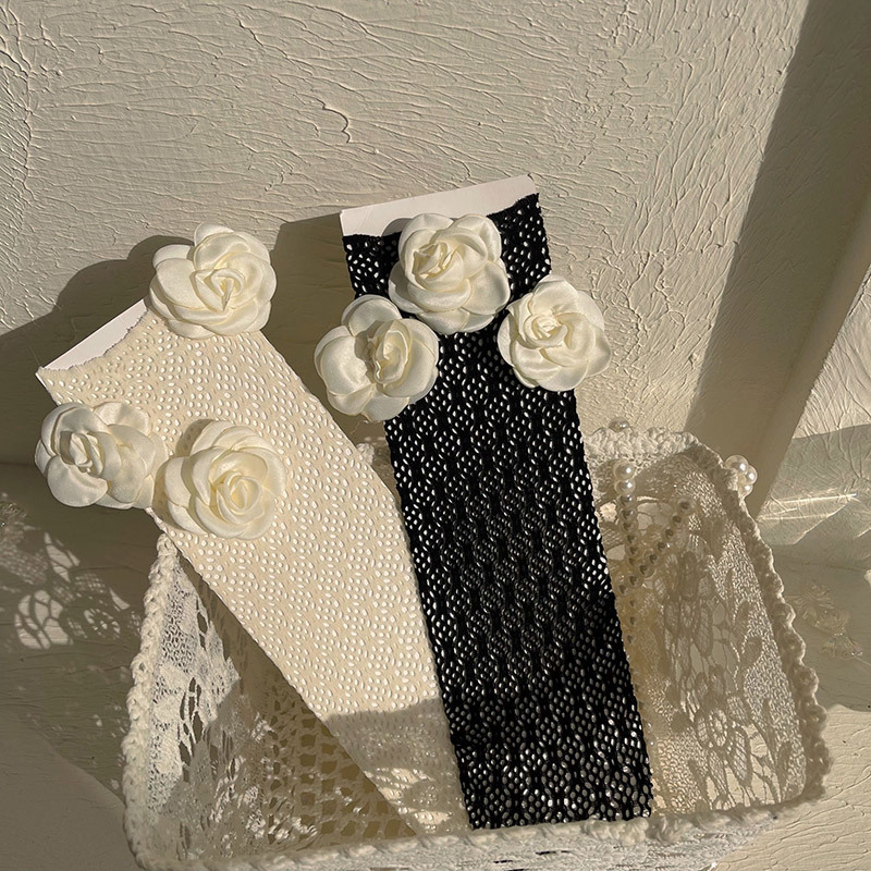Flora Rosette Socks - image 12