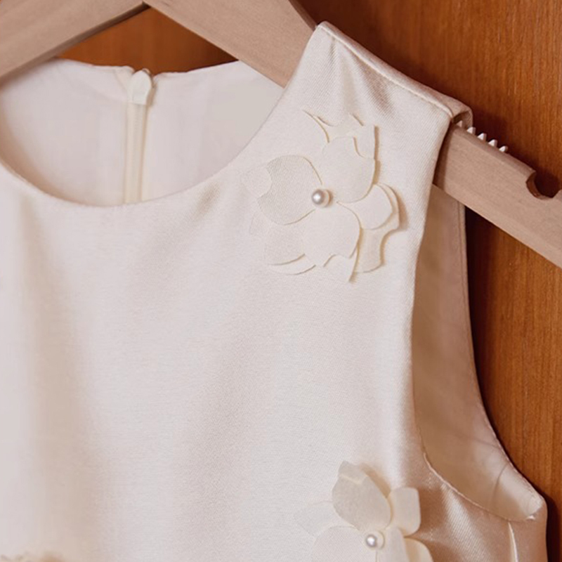 Satin Applique Sleeveless Short Dresses - image 11