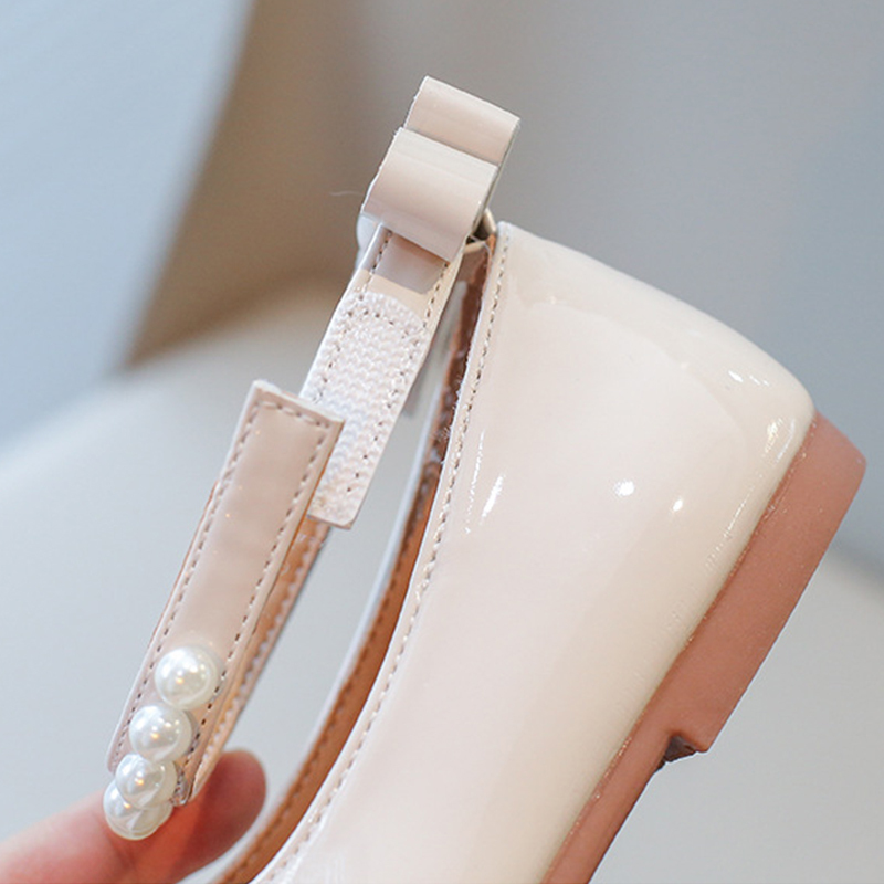 Solid Metallic Finish Round Toe Flats - image 7