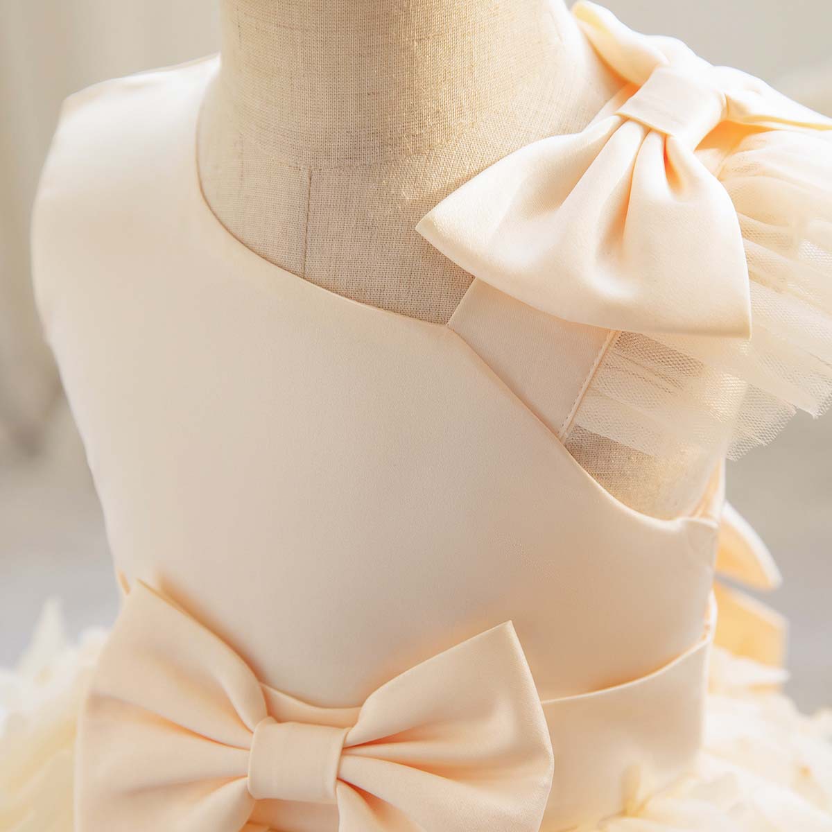 Mesh Bow Sleeveless Midi Dresses - image 12