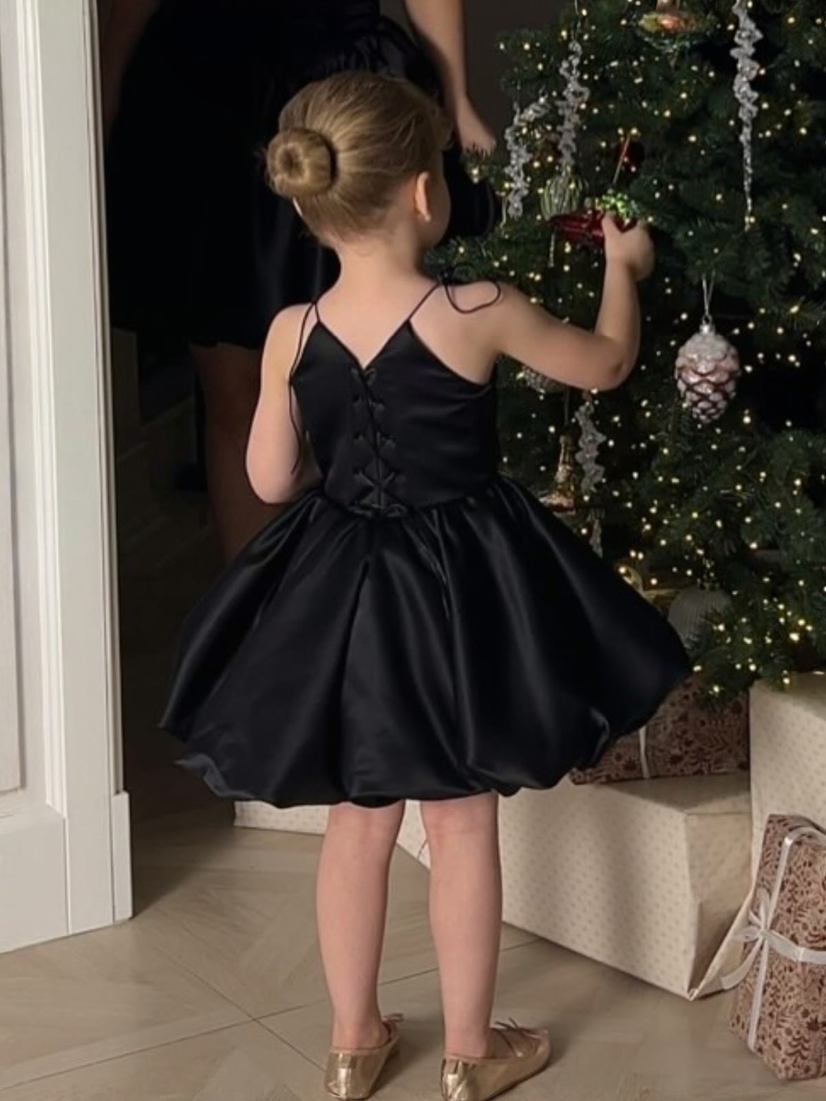 Satin Bow Split Joint Sleeveless Midi Dresses - image 6