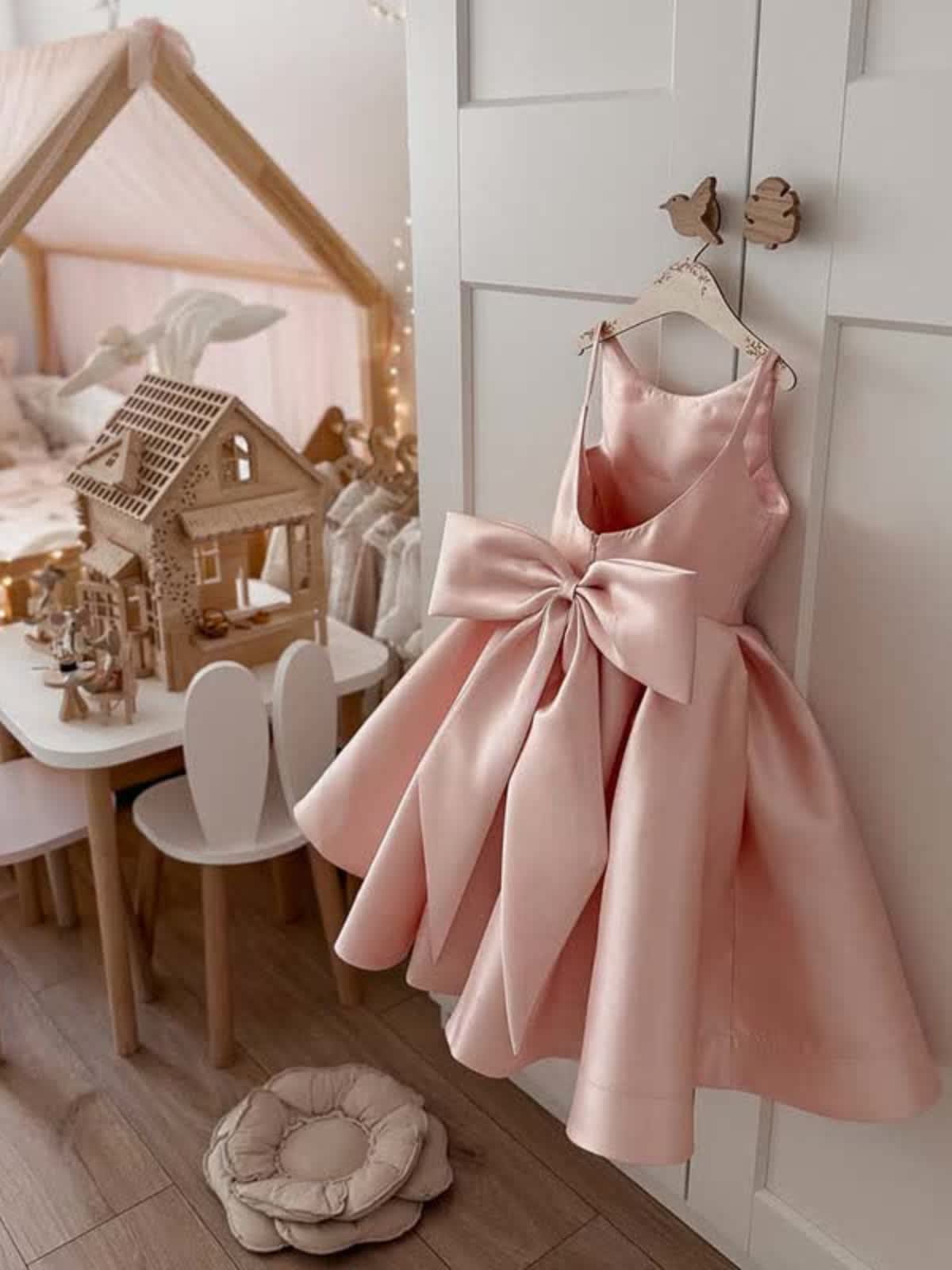 Satin Bow Sleeveless Mid-long Dresses - image 12