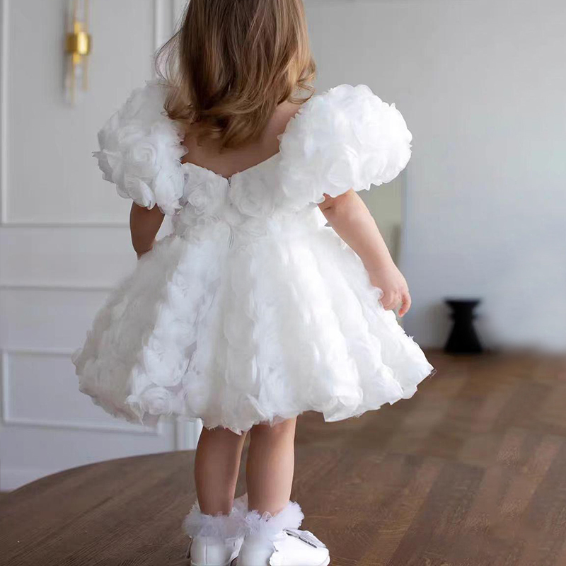 Chemical Fiber Blend Rosette Short Sleeve Midi Dresses - image 4