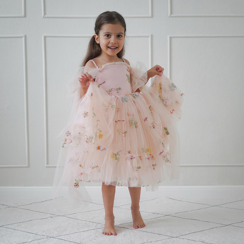 Mesh Floral-embroidered Sleeveless Mid-long Dresses - image 16