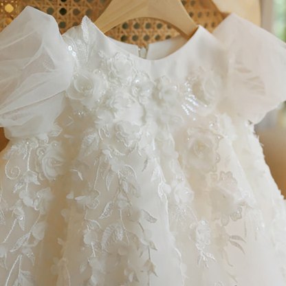 Mesh Applique Short Sleeve Midi Dresses - image 4