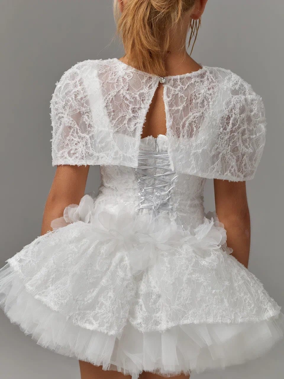 Lace Rosette Cap Sleeve Short Two-piece Set - image 10