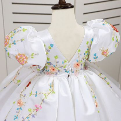 Satin Applique Short Sleeve Midi Dresses - image 6