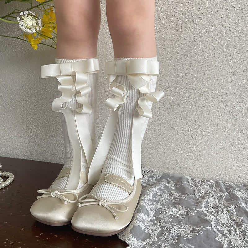 Polka Dots With Bow Socks - image 6