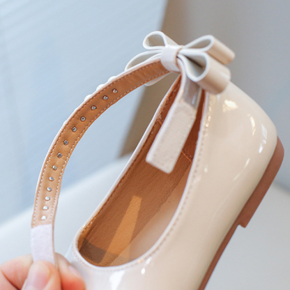 Solid Metallic Finish Round Toe Flats - image 6