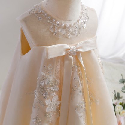 Mesh Applique Sleeveless Midi Dresses - image 4