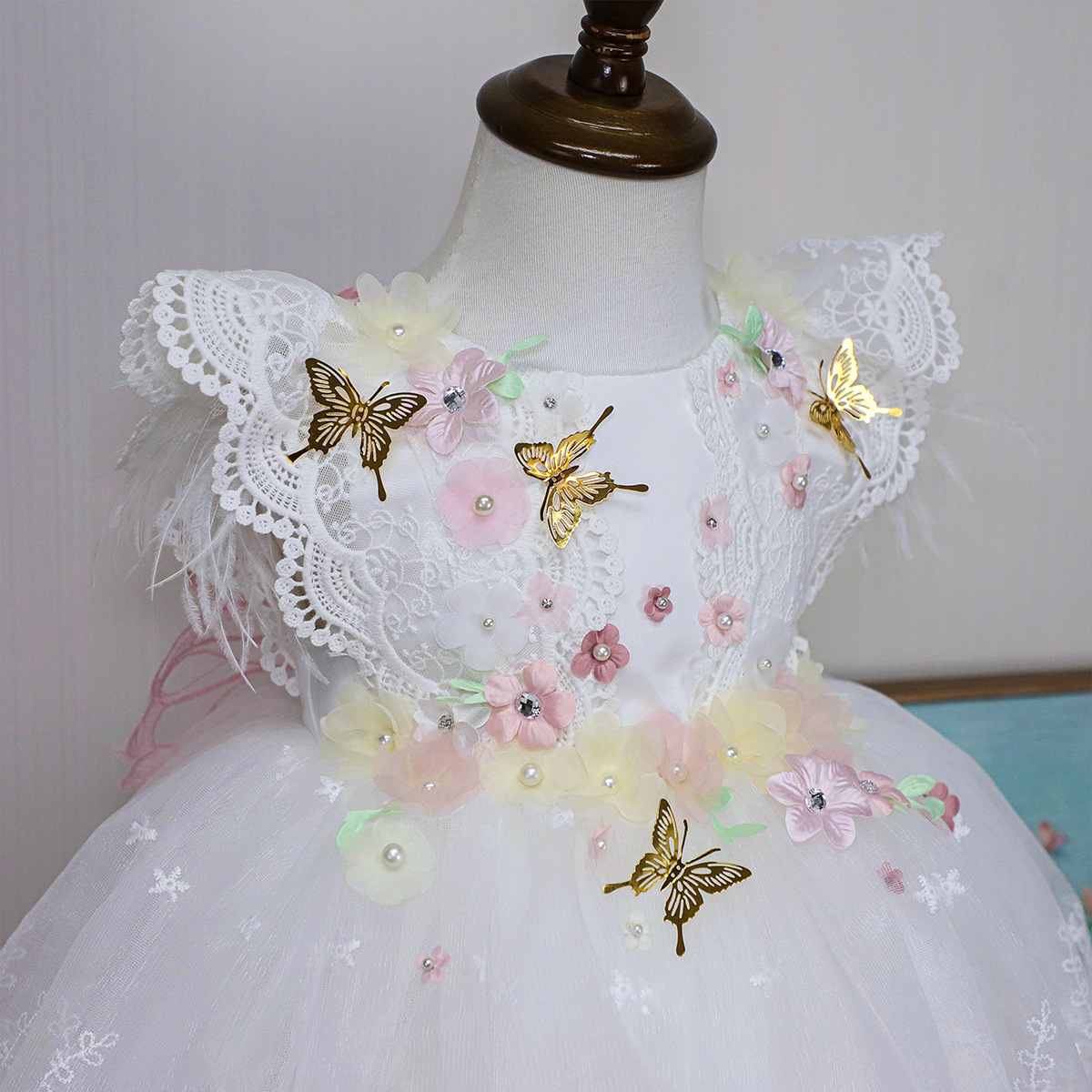 Mesh Butterfly Cap Sleeve Midi Dresses - image 8