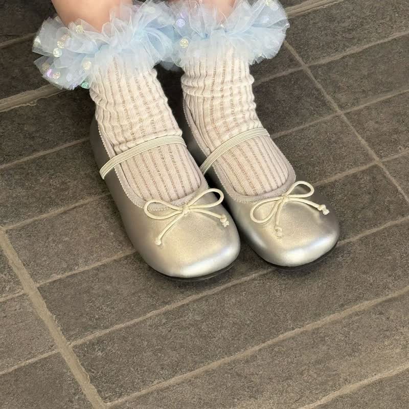 Polka Dots Stitching Lace Socks - image 5