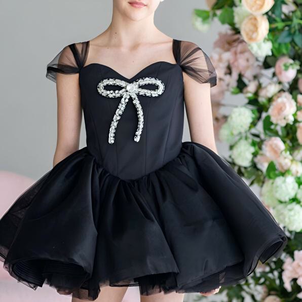 Satin Pearl Sleeveless Short Dresses - image 5