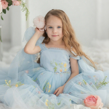 Mesh Floral-embroidered Sleeveless Mid-long Dresses - image 9