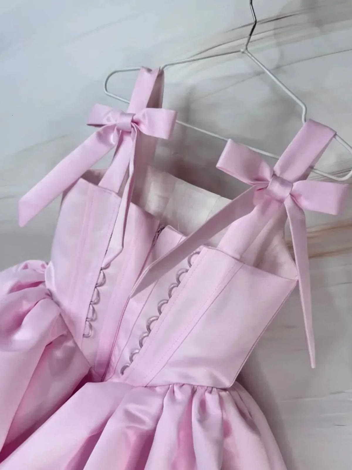 Satin Bow Sleeveless Midi Dresses - image 7