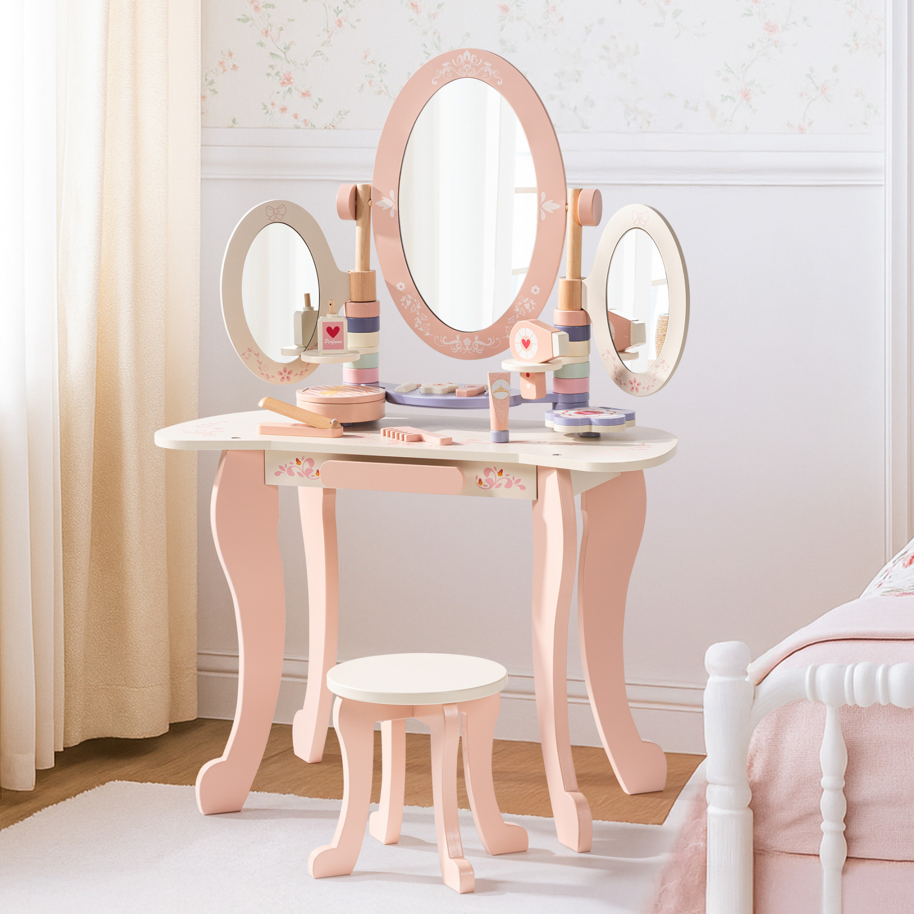 Wooden Princess Dressing Table With Mirror