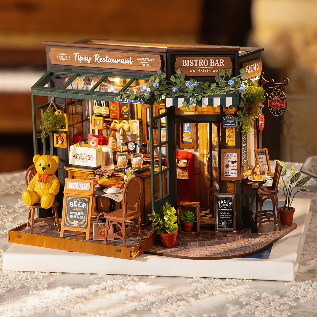 Tipsy Restaurant DIY Miniature House