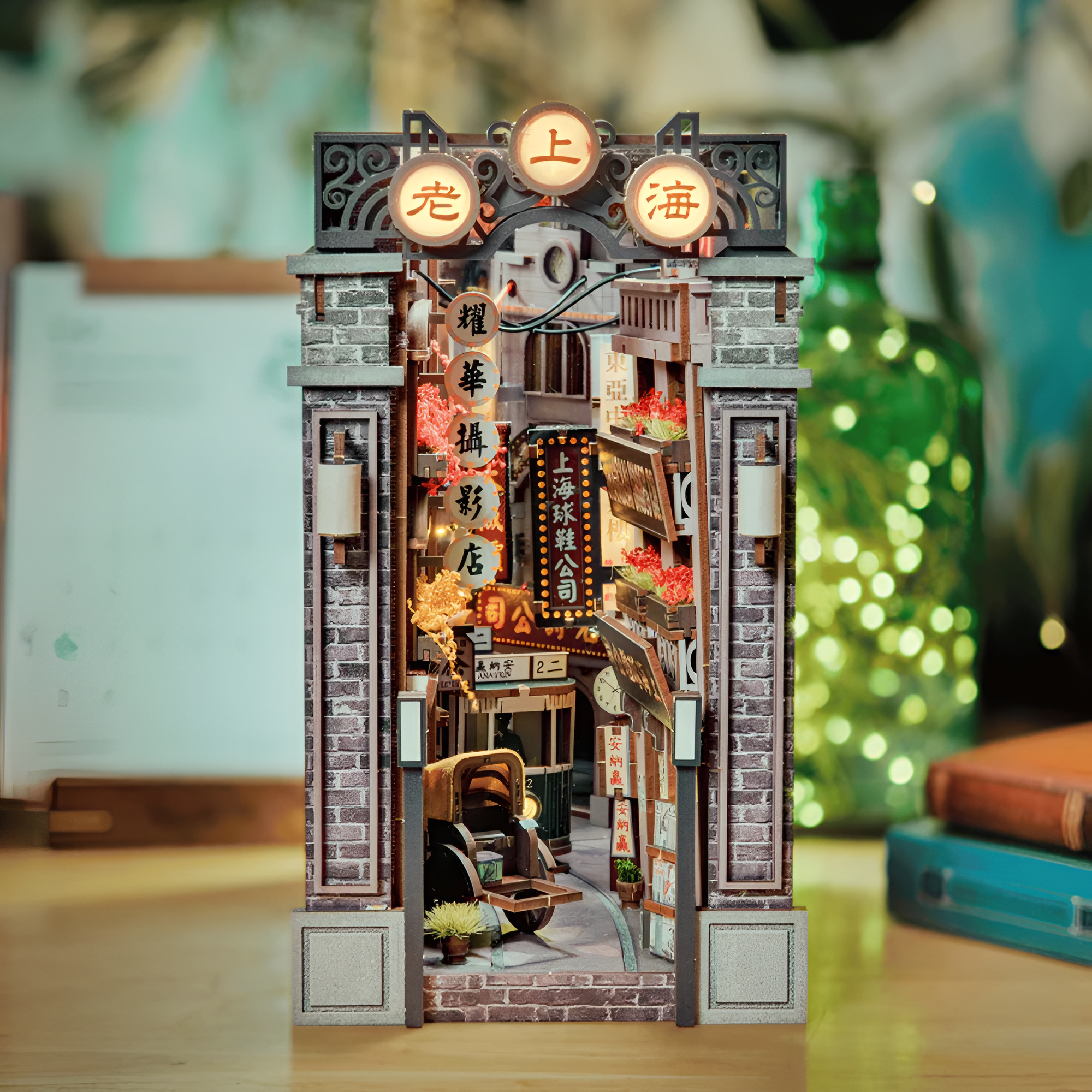 Miniature Book Nook Diorama Kit For Seoul Hipjiro Street Scene